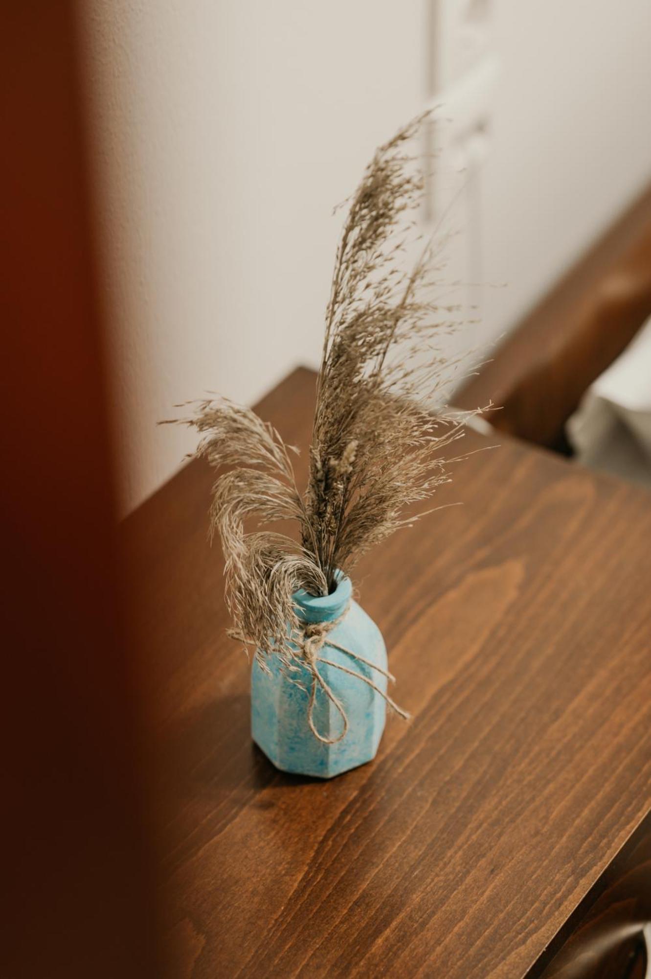 O Fotis Studios & Apartments Янина Екстериор снимка