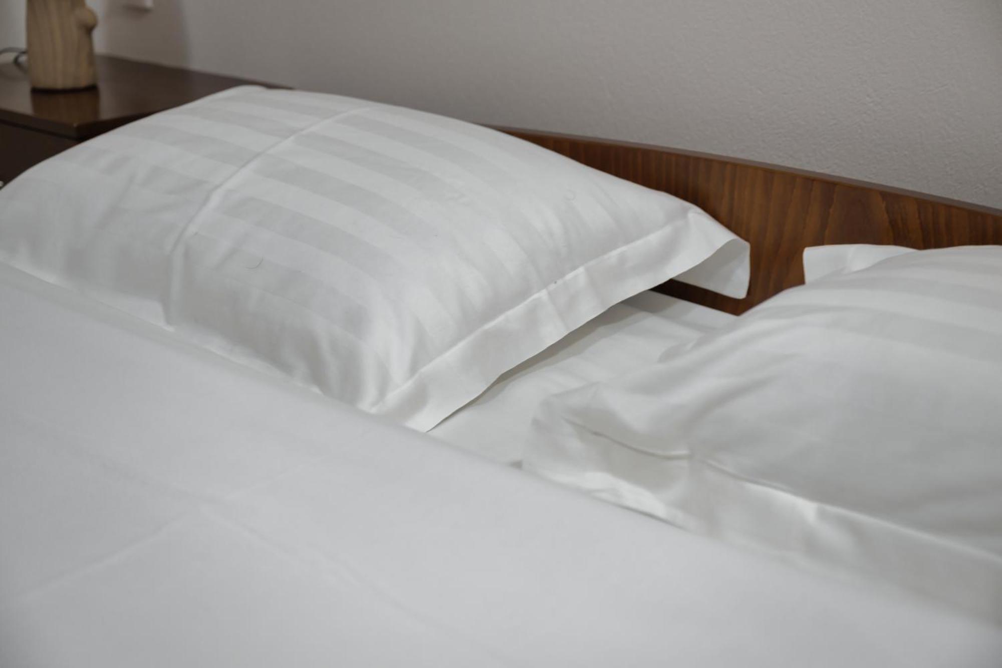 O Fotis Studios & Apartments Янина Екстериор снимка