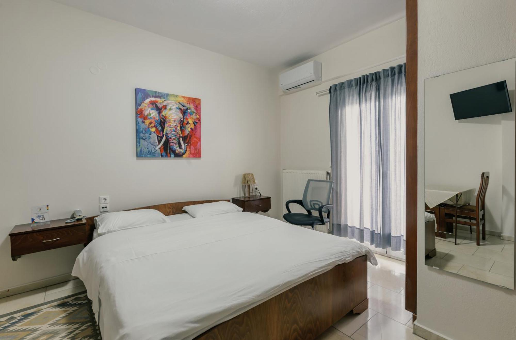 O Fotis Studios & Apartments Янина Екстериор снимка